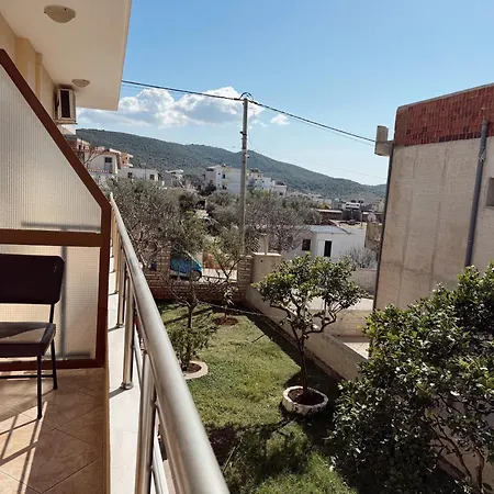 Ejona Apartment